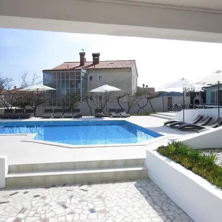 Resindenz Benni 7 Mit Beheiztem Grossem Pool *