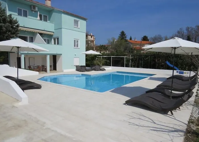 Resindenz Benni 7 Mit Beheiztem Grossem Pool Apartment