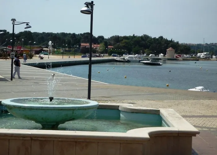 Resindenz Benni 7 Mit Beheiztem Grossem Pool Apartment *