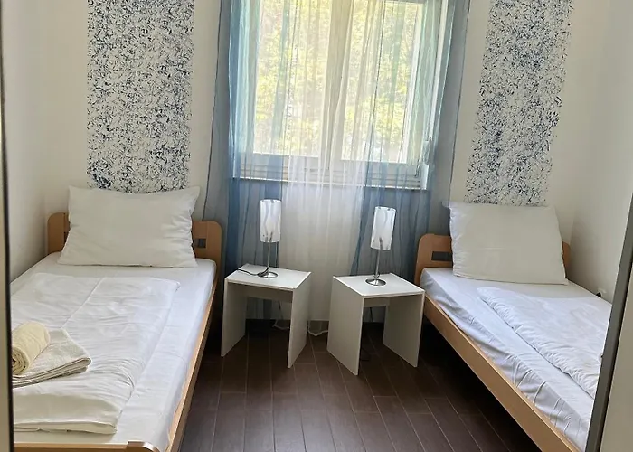 Resindenz Benni 7 Mit Beheiztem Grossem Pool * Medulin